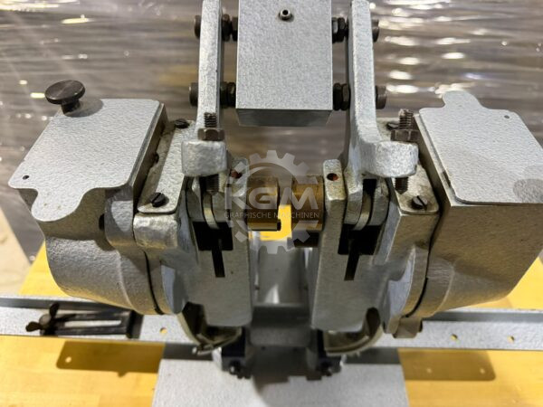 HANG DOPPELÖSENMASCHINE (3)